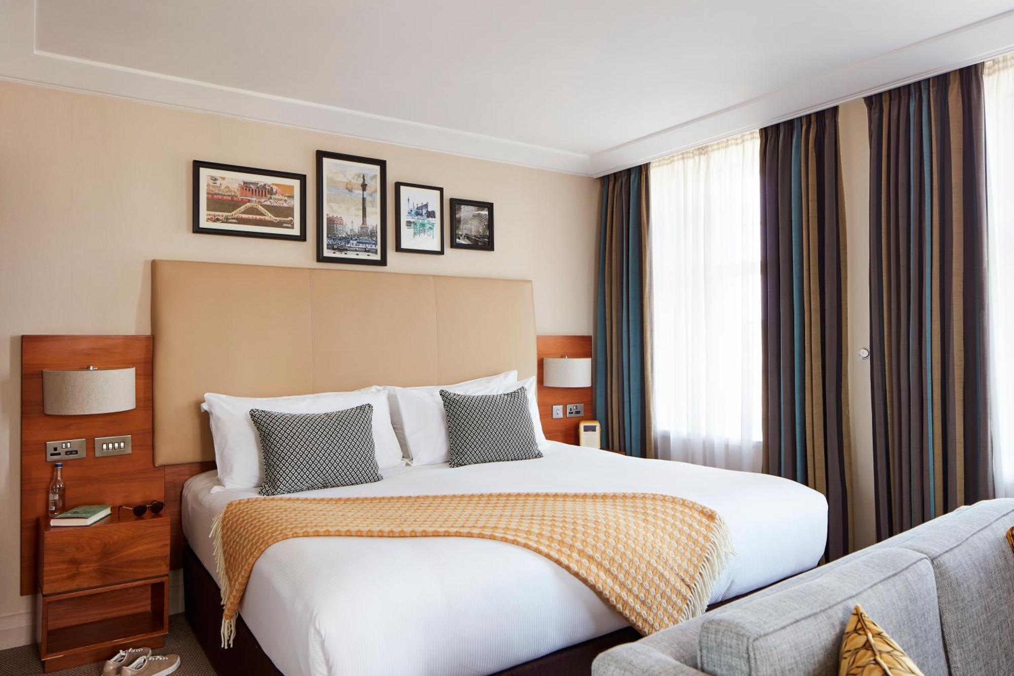Superior King Room