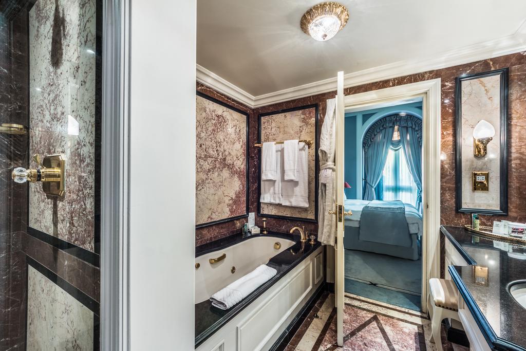 Ashburn Suite