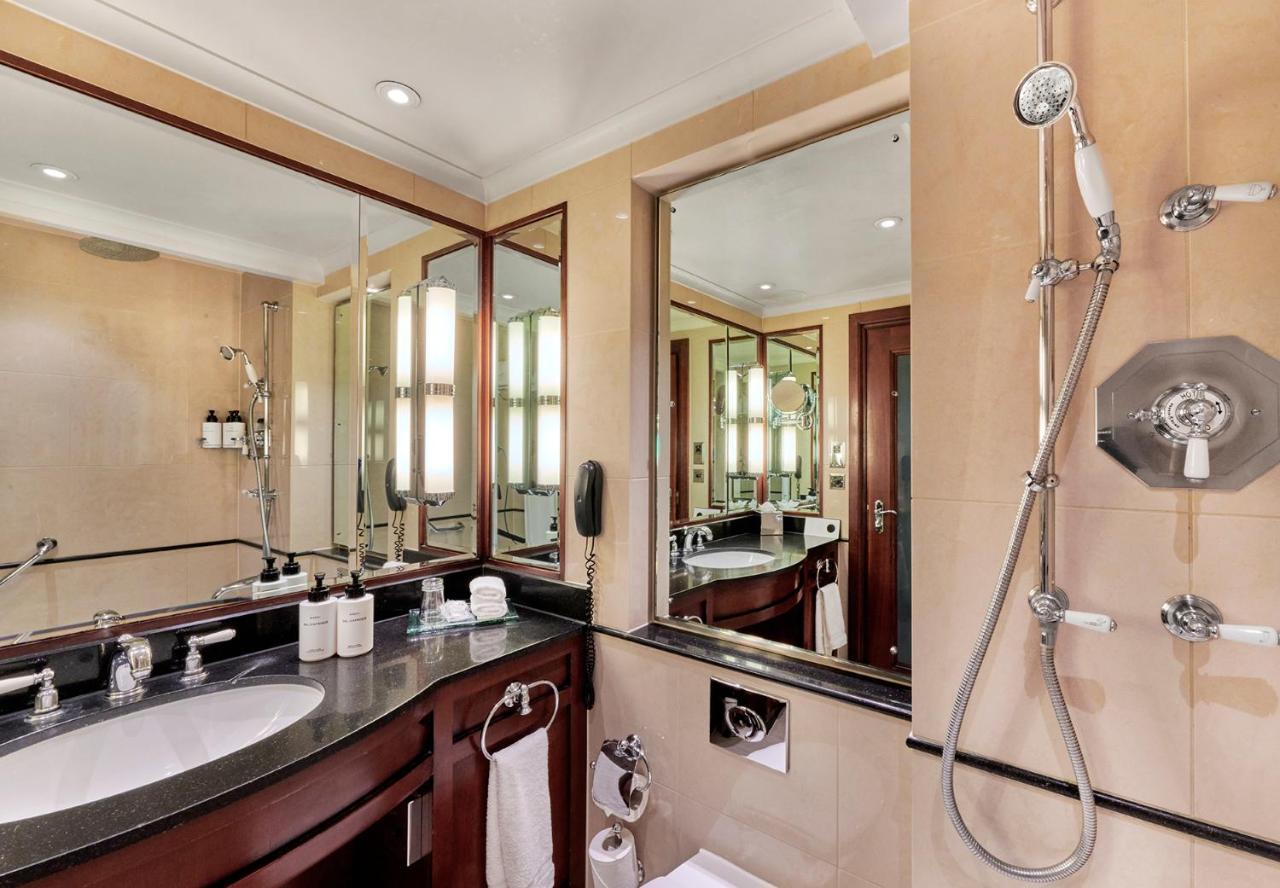 Premium King Room Park View,1393774622:JPEG