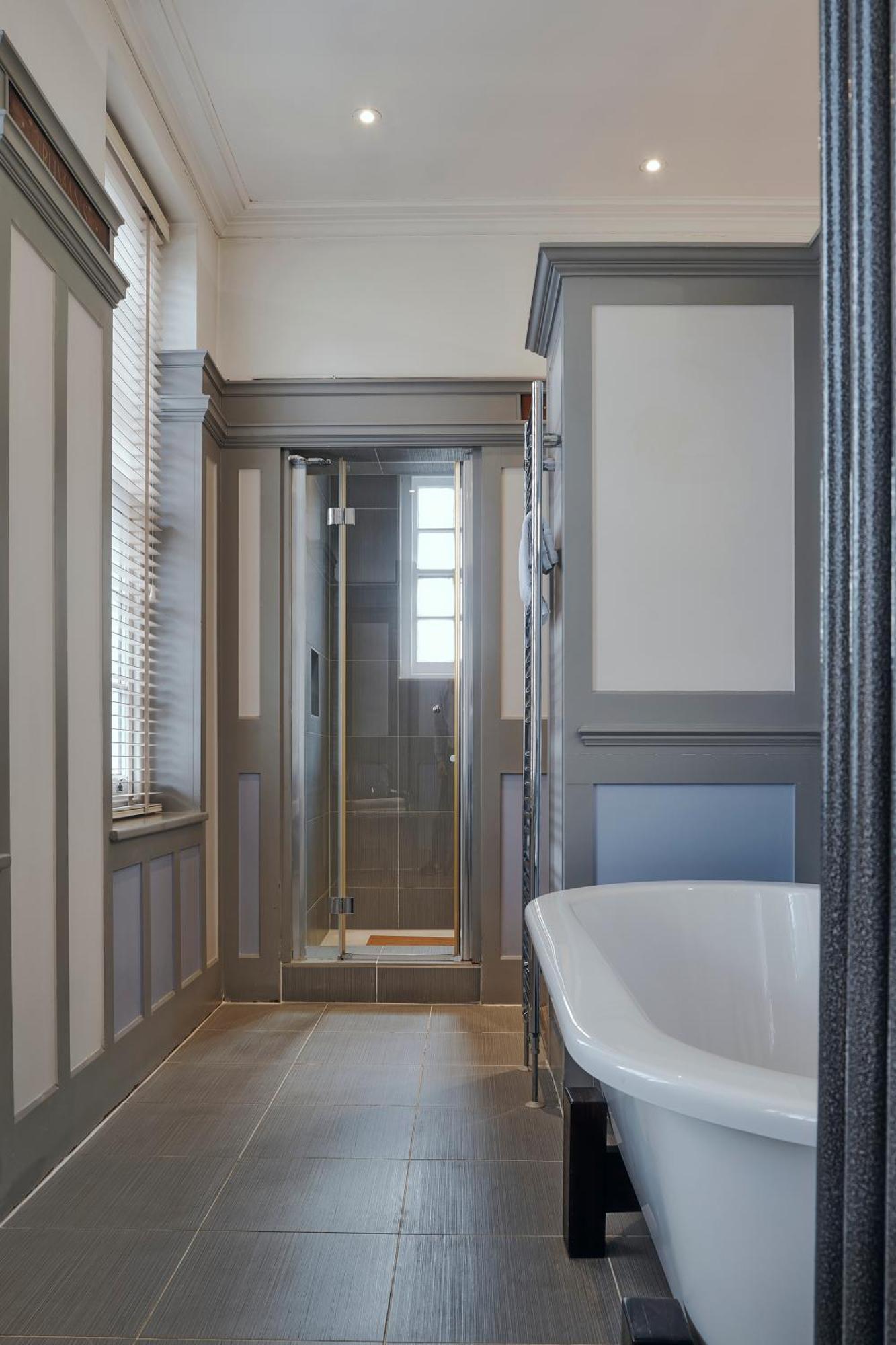 One-Bedroom Suite