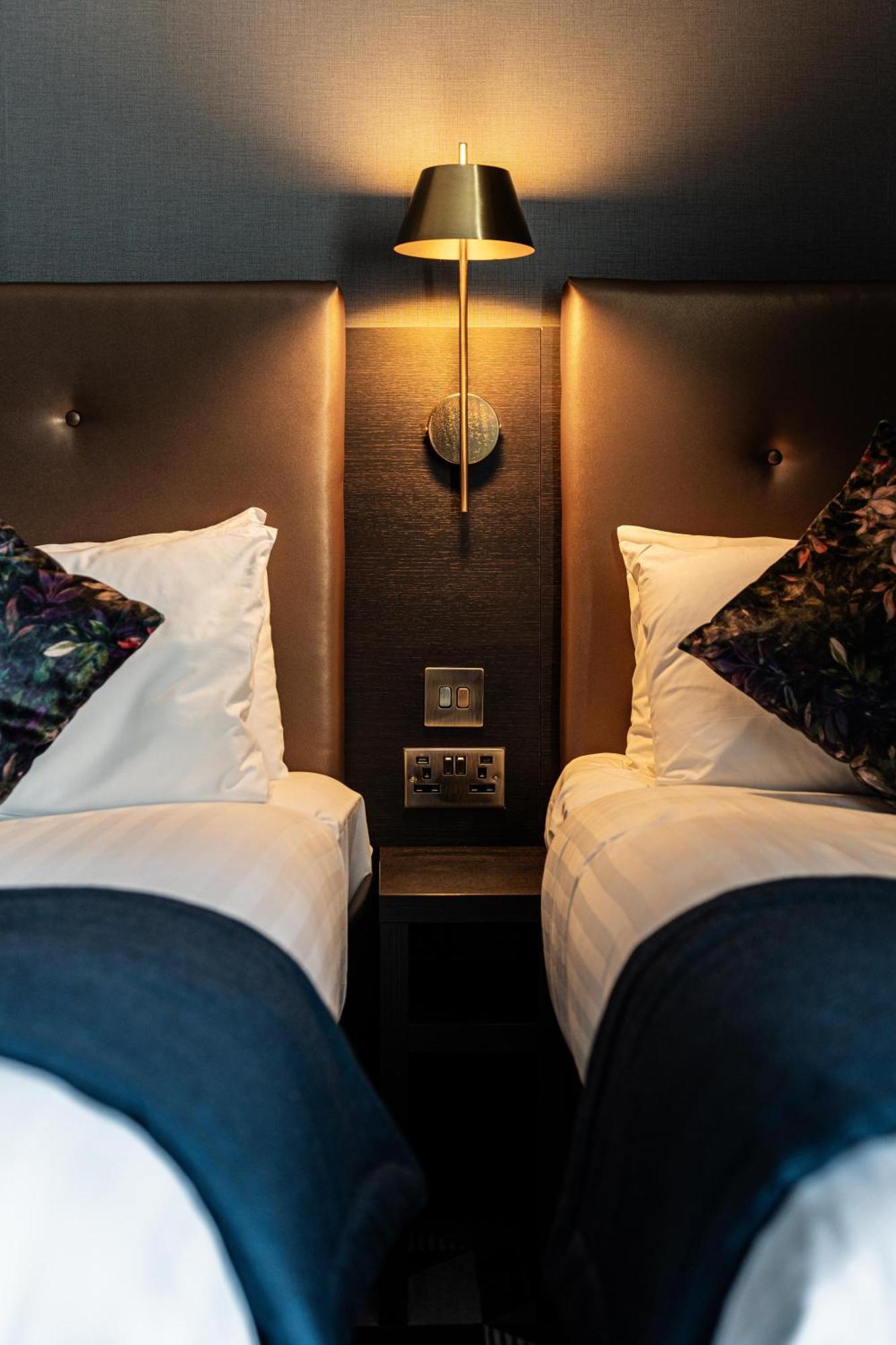 Quadruple Room,1576692296:JPEG