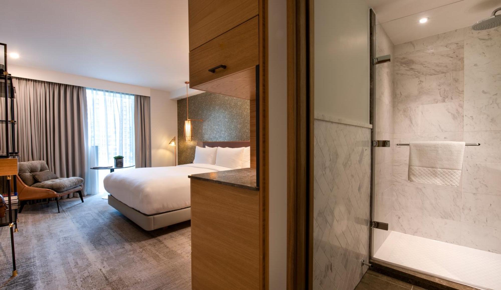Superior Queen Room