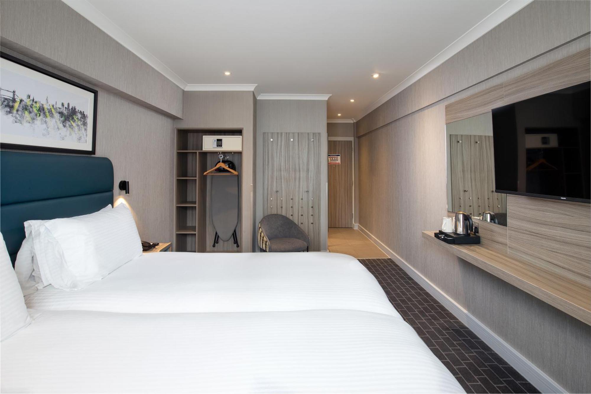 City Sleeper Twin Room