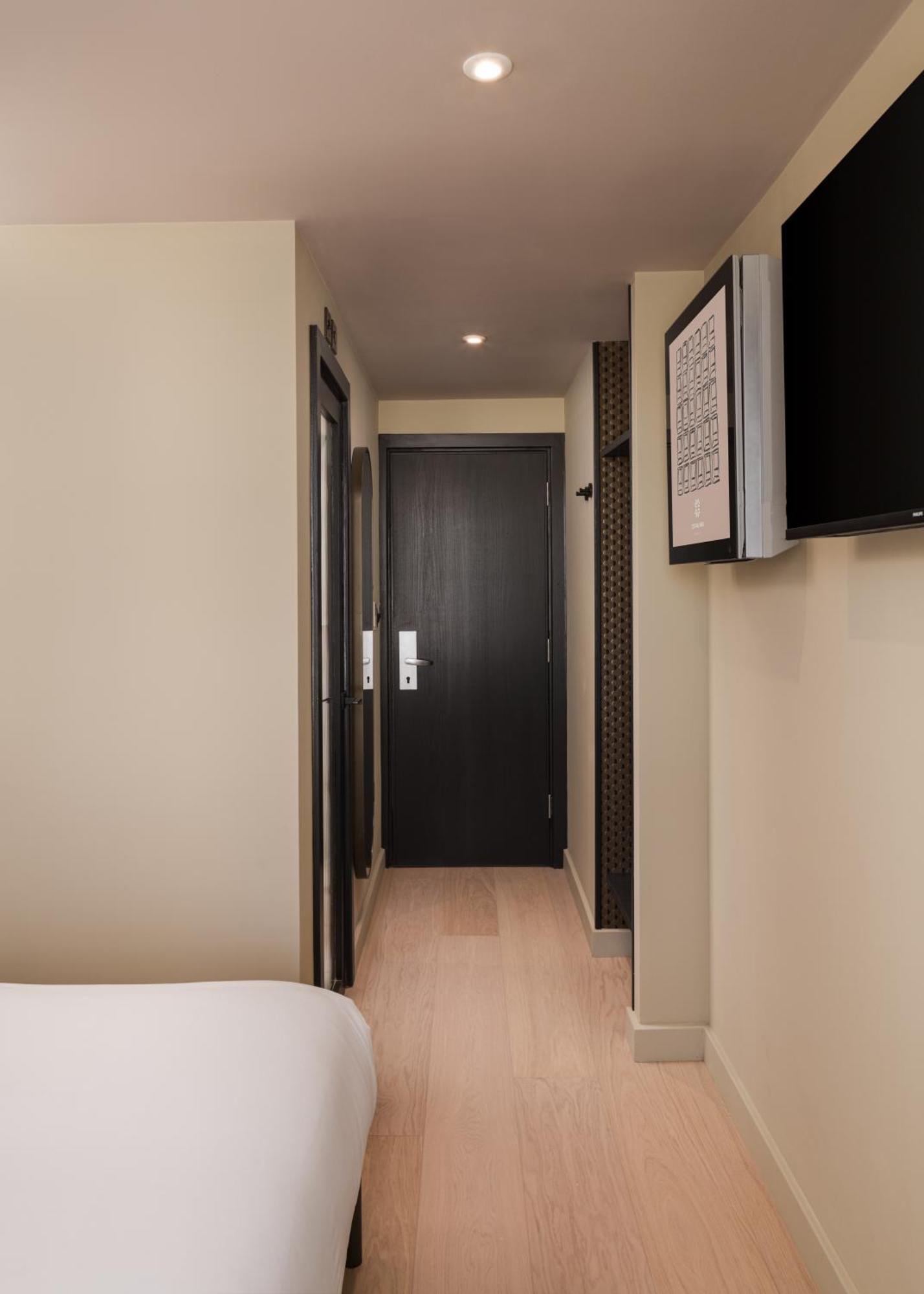 Superior Double Room *Newly Refurbished*
