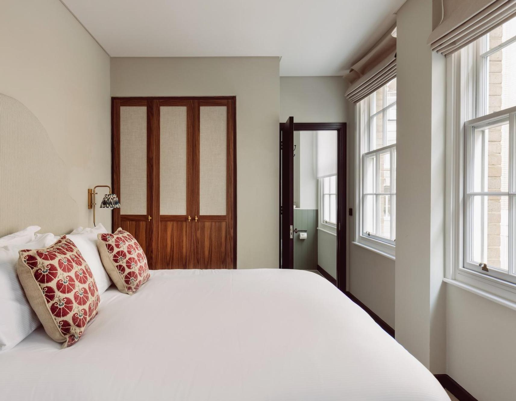 One Bedroom Apartment