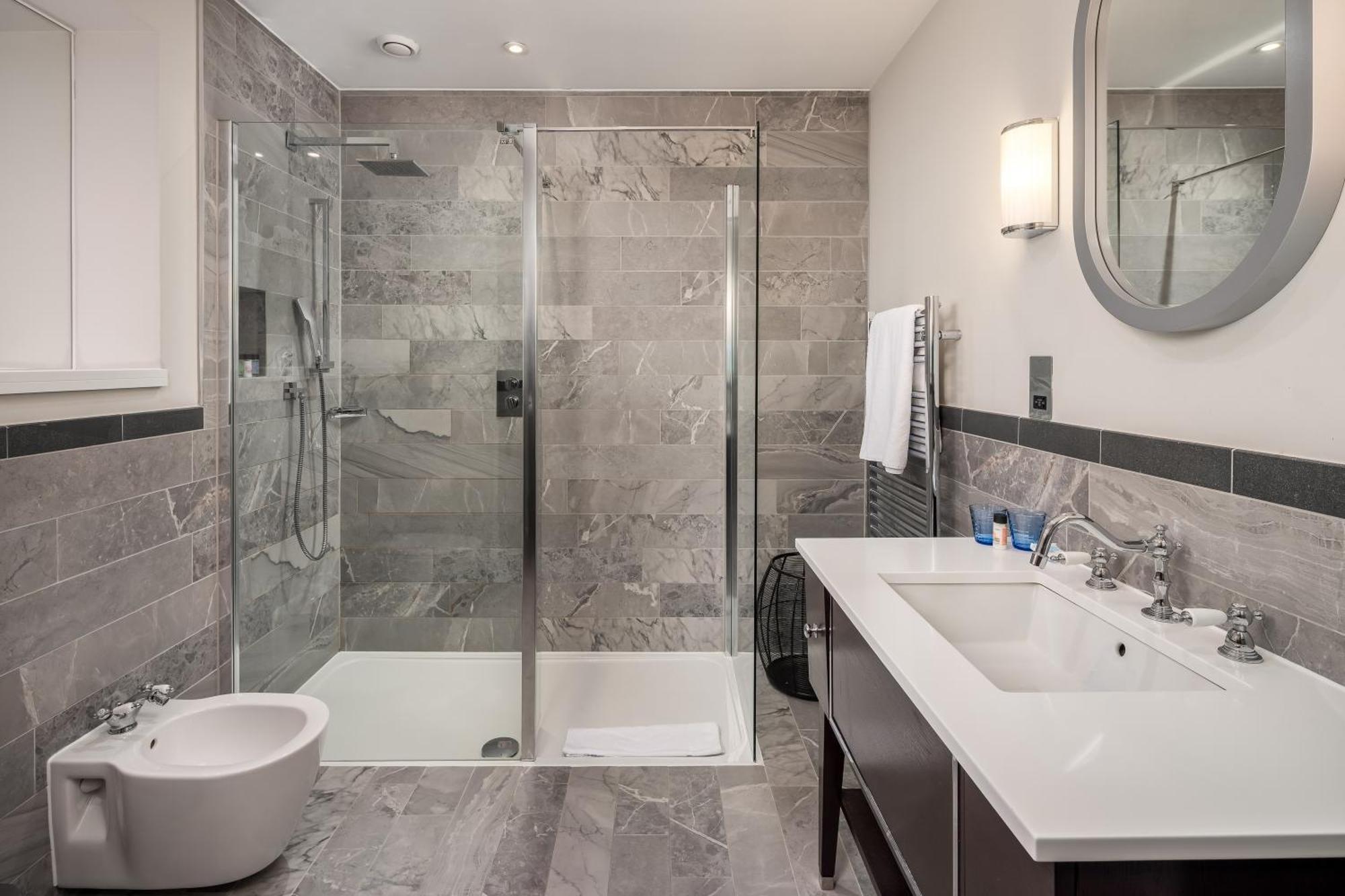 Shoreditch Suite