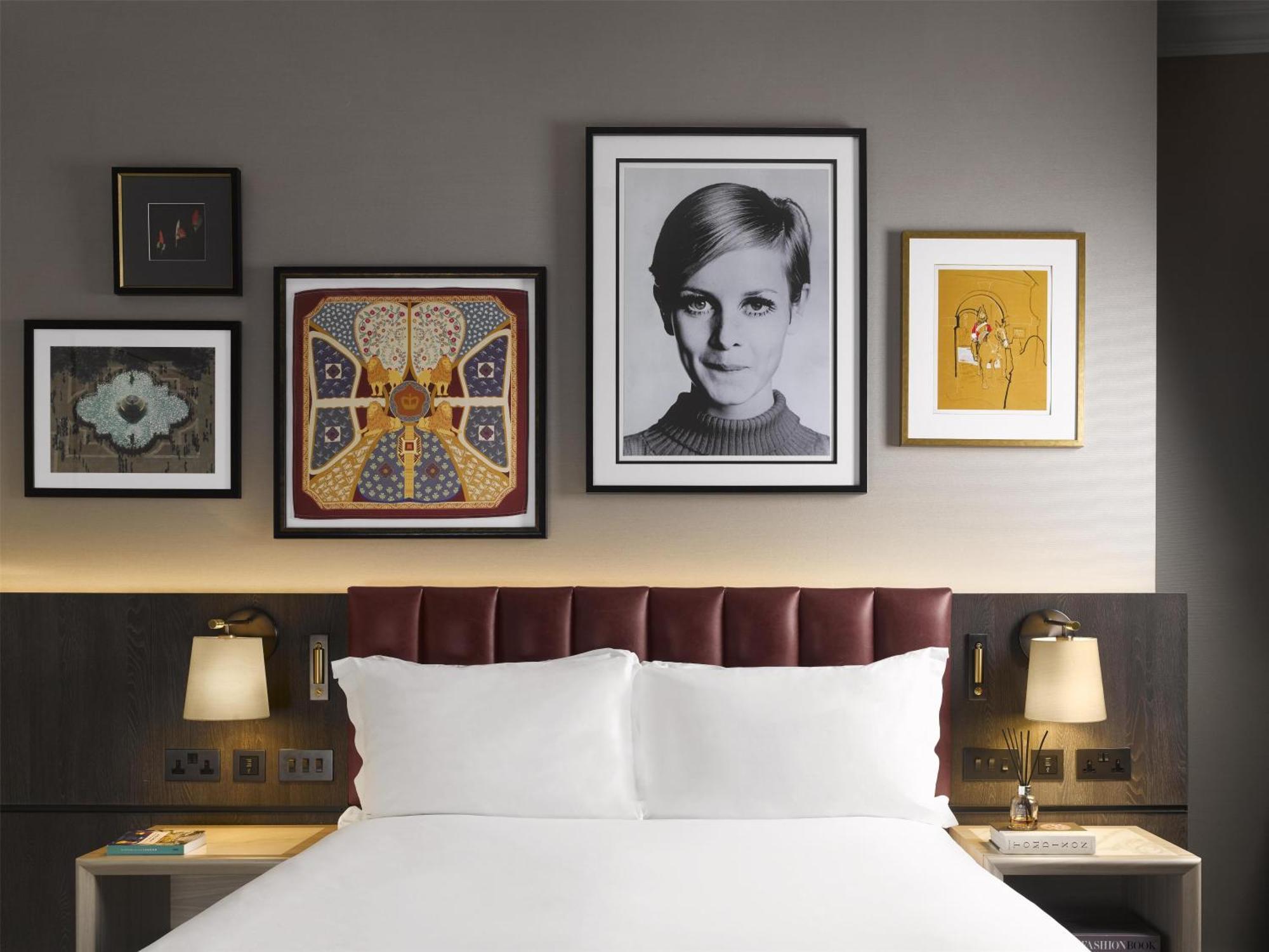 Trafalgar Queen Room