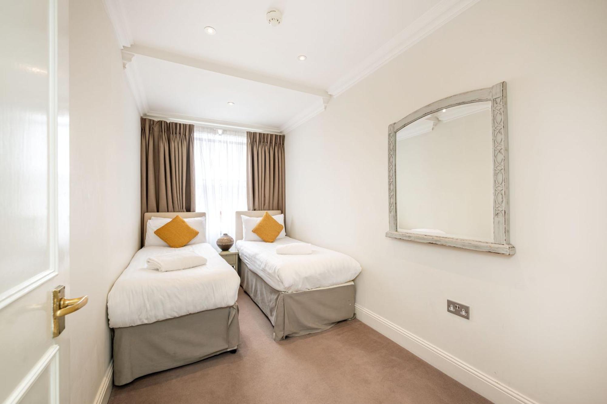 Superior Two-Bedroom Apartment