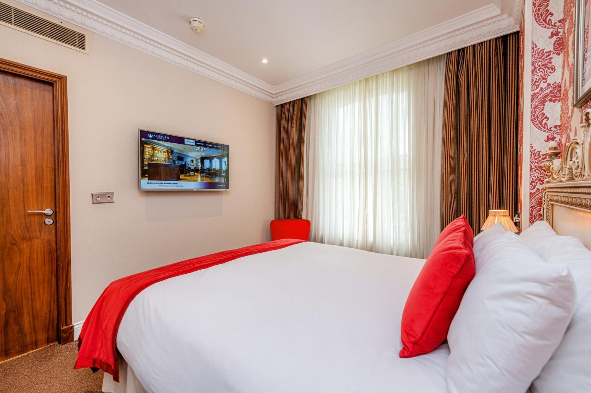 Queen Double Room Upper Floor