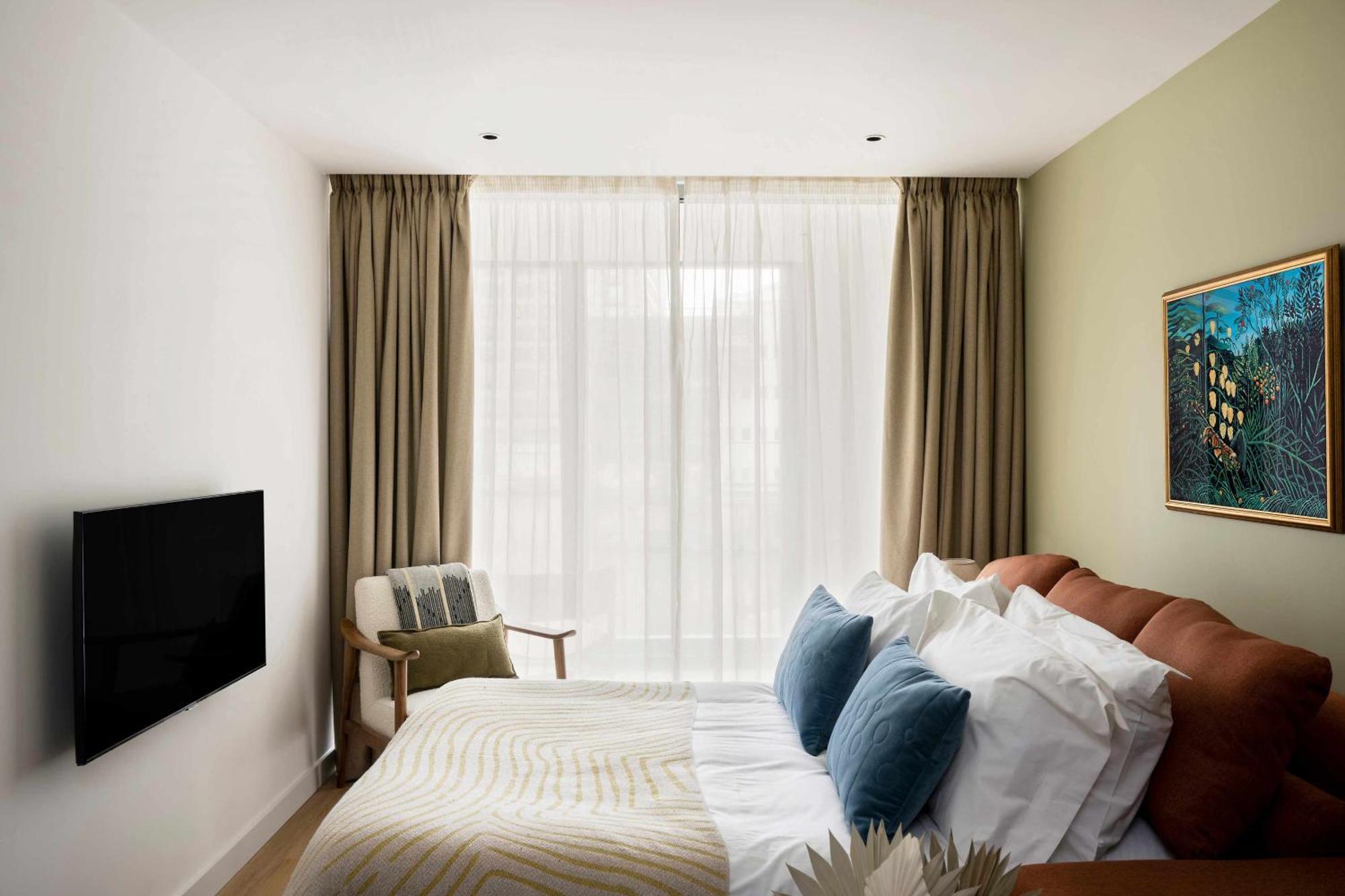 One Bedroom Suite Accessible