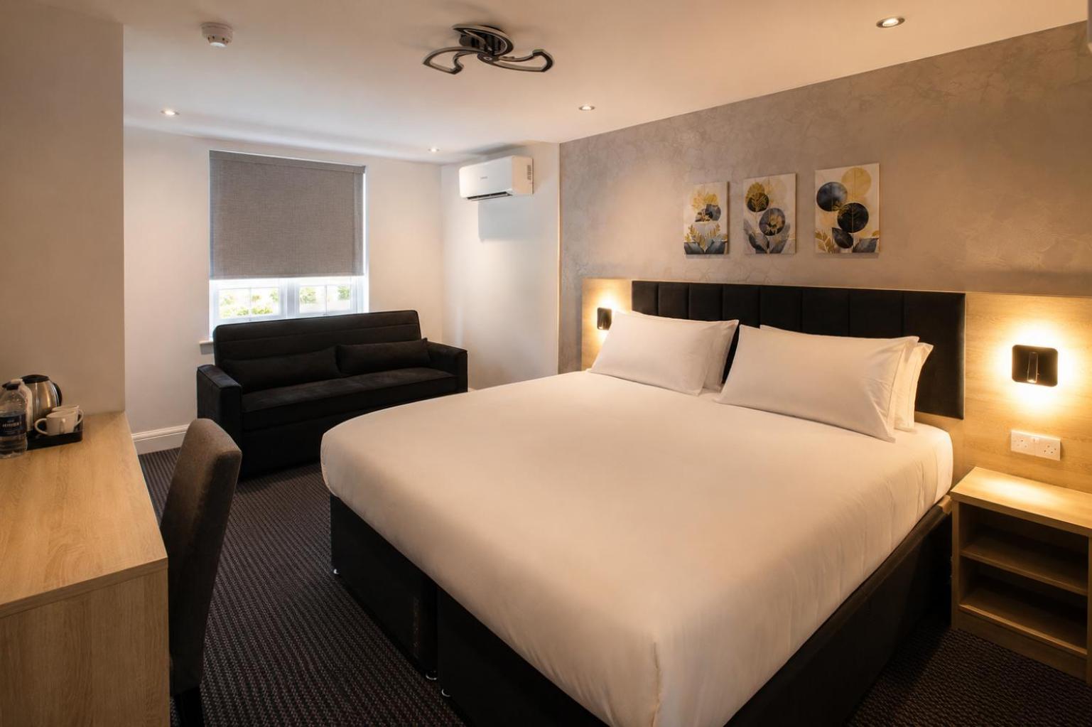 Classic Triple Room