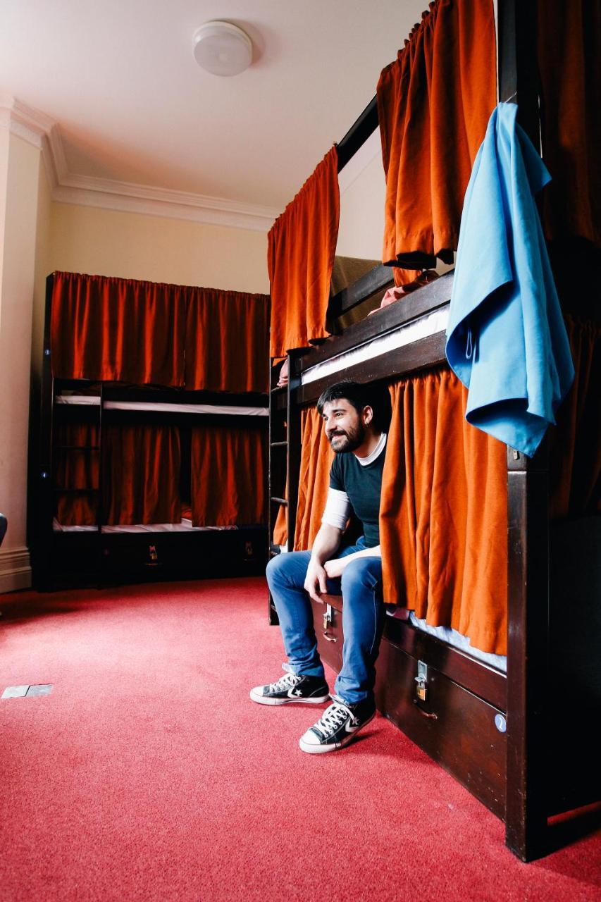 Bed 6-Bed Mixed Dormitory Room