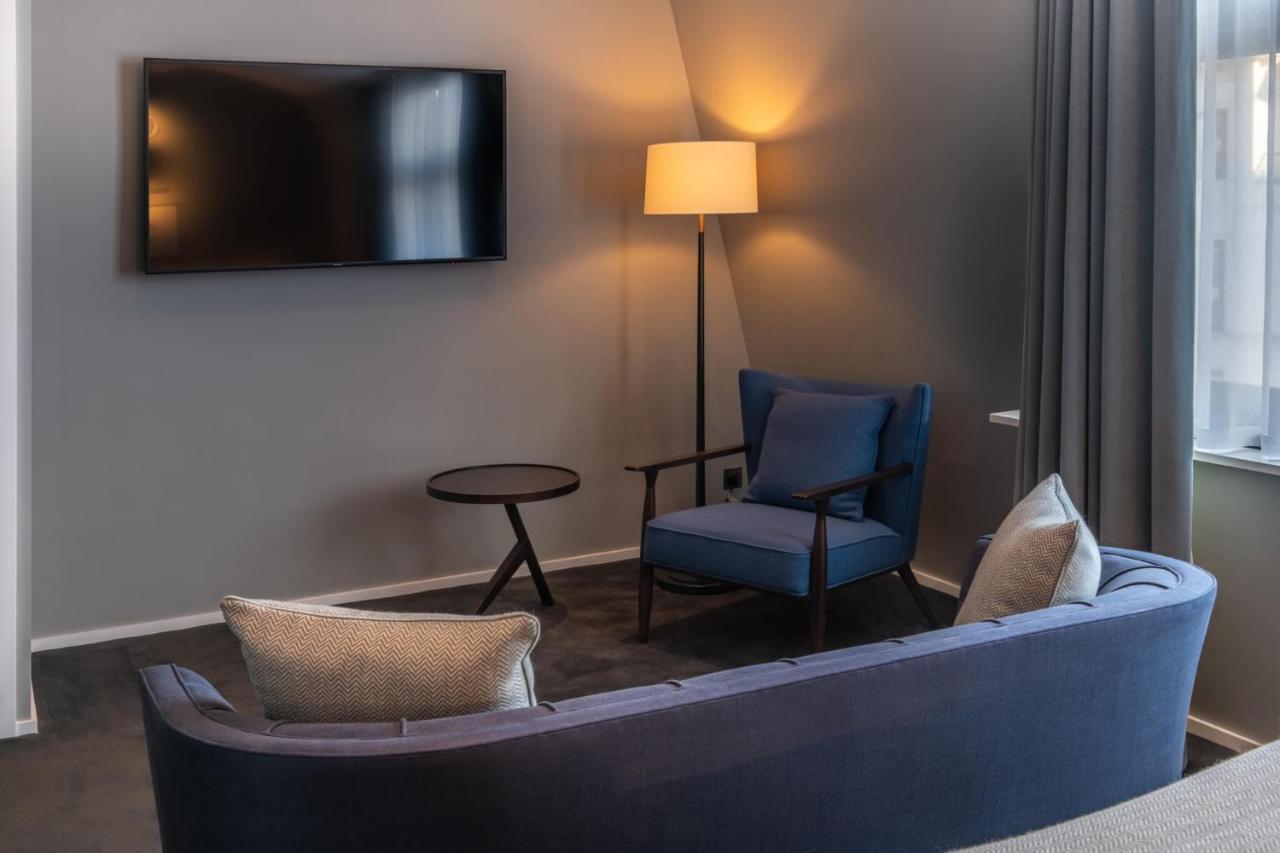 The Junior Suite