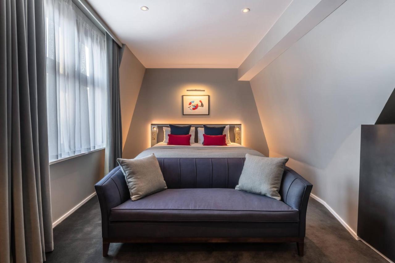 The Junior Suite