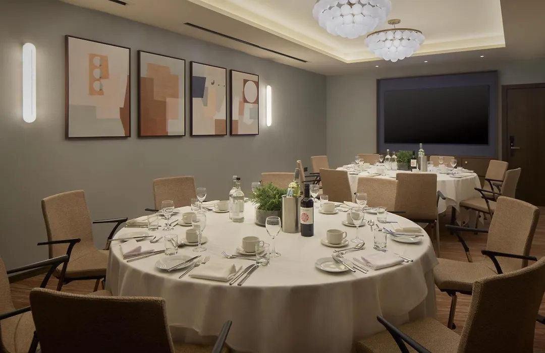 Doubletree By Hilton London - West End-1