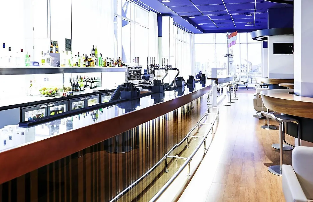 Novotel London Excel-1