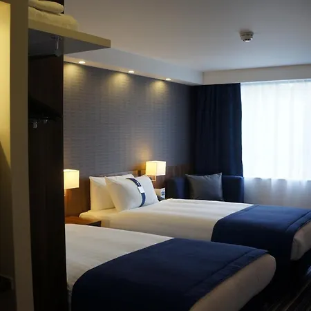 Holiday Inn Express Earls Court By Ihg-3