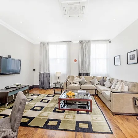 130 Queen'S Gate Apartments-2