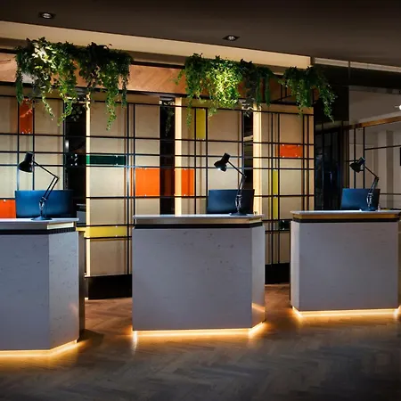 Leonardo Royal Hotel London City - Tower Of London-3