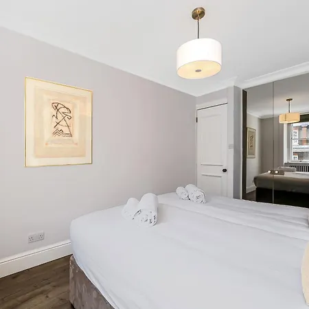 Curzon Street By Mansley-3