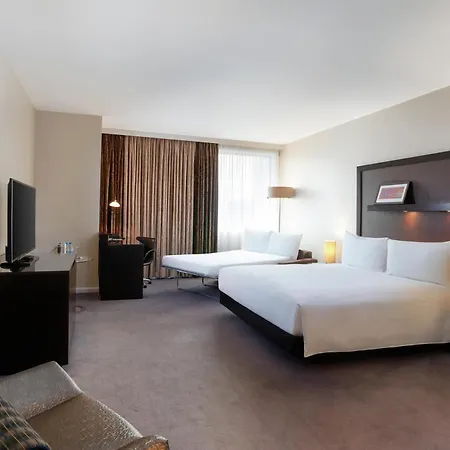 Hilton London Canary Wharf-3