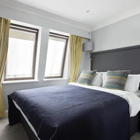 Mayfair House-2